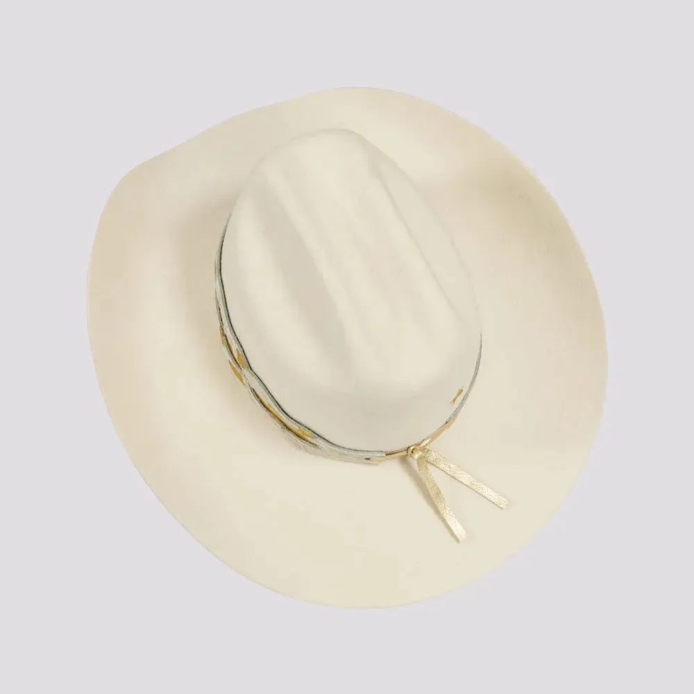 Lizzie | Womens White Felt Cattleman Cowgirl Hat with Gold Feathers and Concho